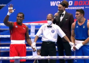 Boxeador Julio C Sar La Cruz Consigue El Tercer Oro Para Cuba Con Su