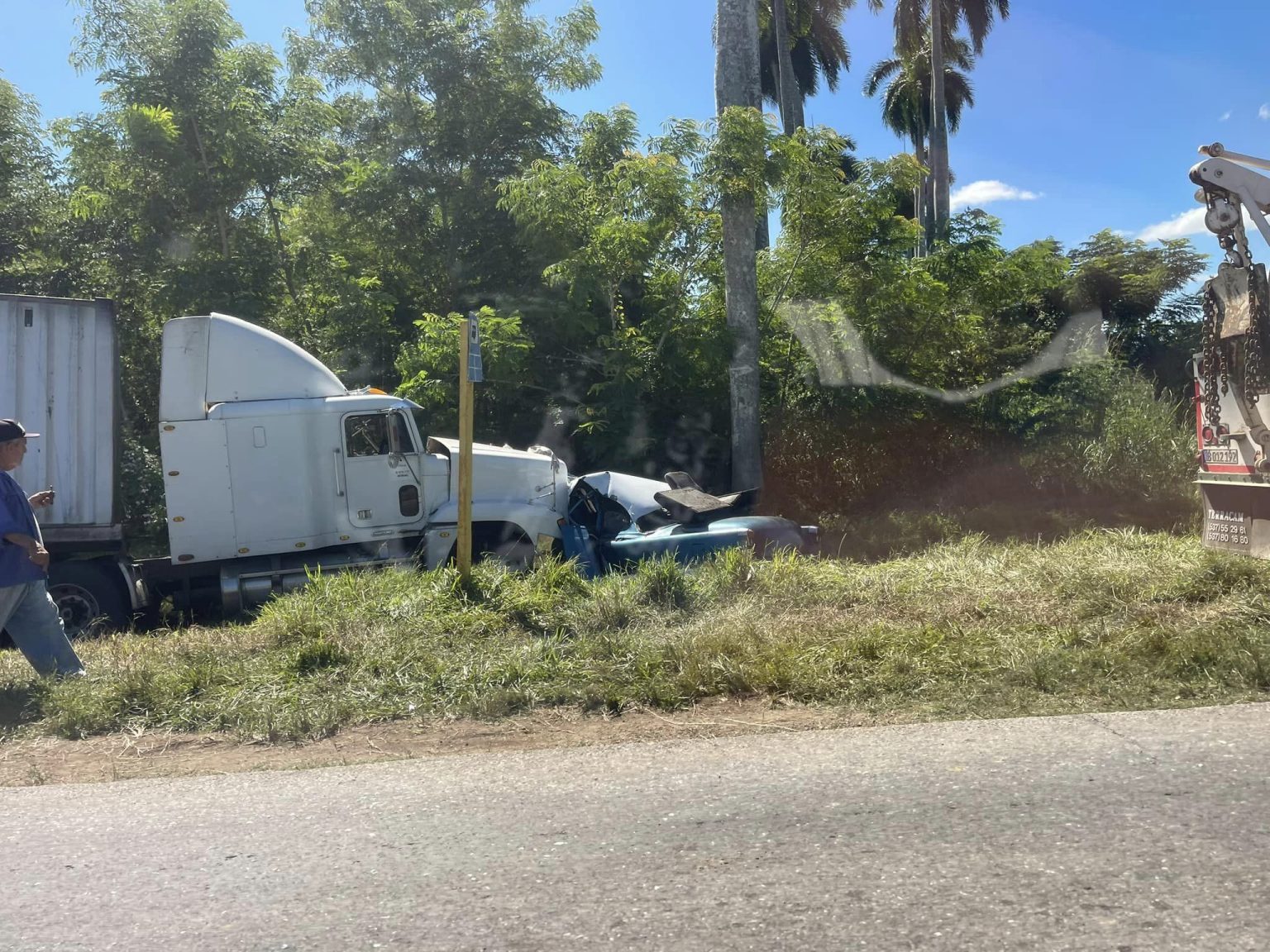 Una persona fallecida en accidente de tránsito masivo en Ciego de Ávila