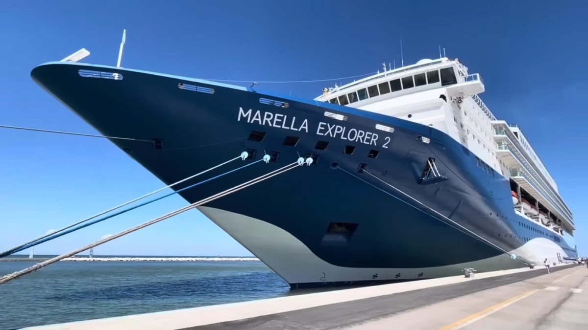 Crucero británico Marella Explorer 2 llega al Puerto de La Habana