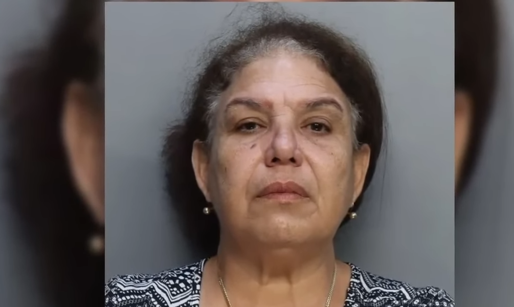 Abuela Cubana Residente En Miami Es Arrestada Por Abusar De Su Nieto De   Abuela Cubana De Kendall Acusada De Abusar Sexualmente De Su Nieto Captura De Pantalla 